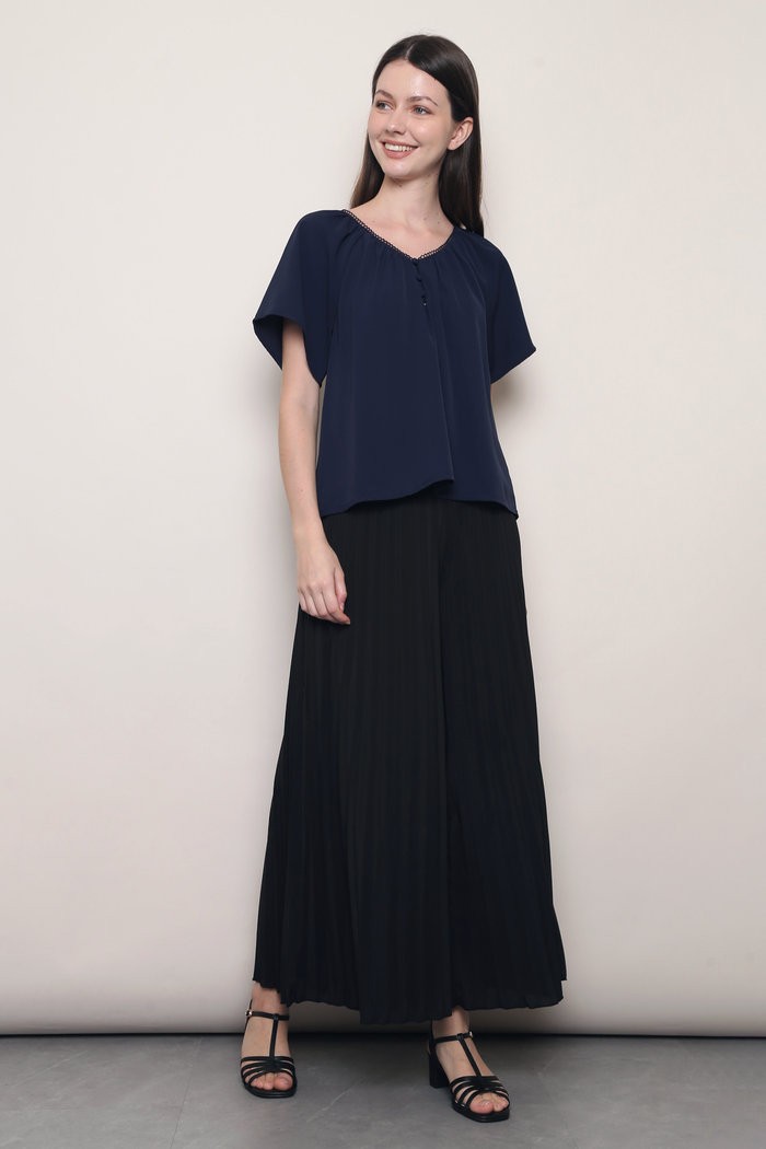 Loop Muse Flutter Blouse Navy